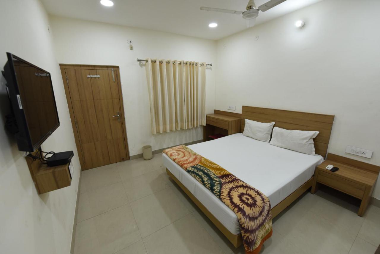 Hotel Mayur Gorakhpur Eksteriør bilde